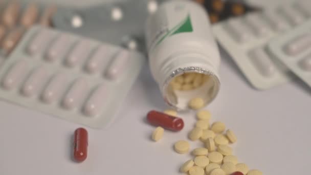 Selective Focus Capsules Blister Blister Medicine Tablets Pills Close Shooting — 图库视频影像