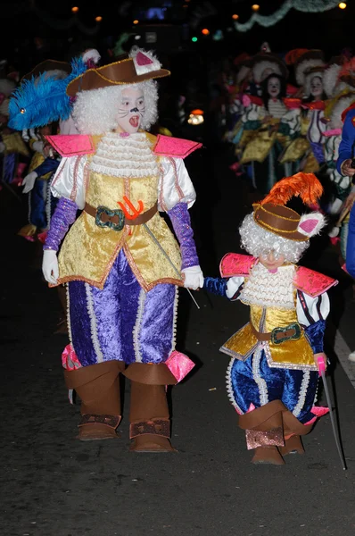 Teneriffa, 4 mars: tecken och grupper i karnevalen. — Stockfoto