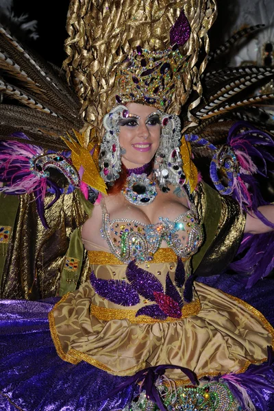 TENERIFE, 4 de março: Personagens e Grupos no Carnaval . — Fotografia de Stock