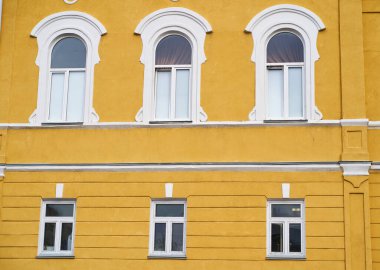 Eski tuğla duvar, kırmızı taş blokların eski dokusu yakın plan