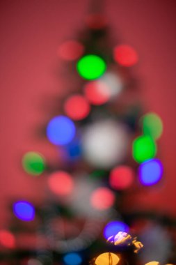 Noel, yılbaşı ağacında bulanık Noel ışıkları,