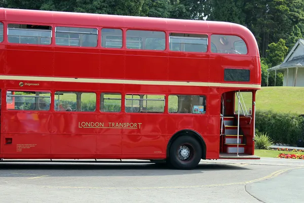 Londra otobüsü