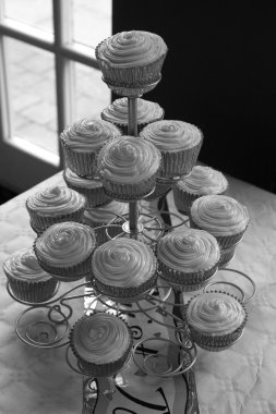 Wedding cup cakes clipart