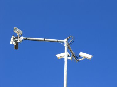 Mavi gökyüzü güvenlik kameraları