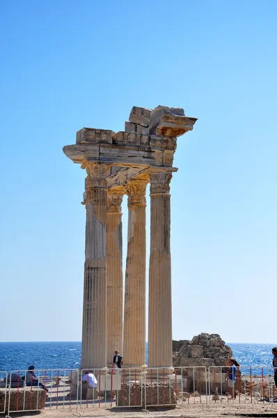 Ruinas del Templo de Apolo en el Lado de Turquía —  Fotos de Stock