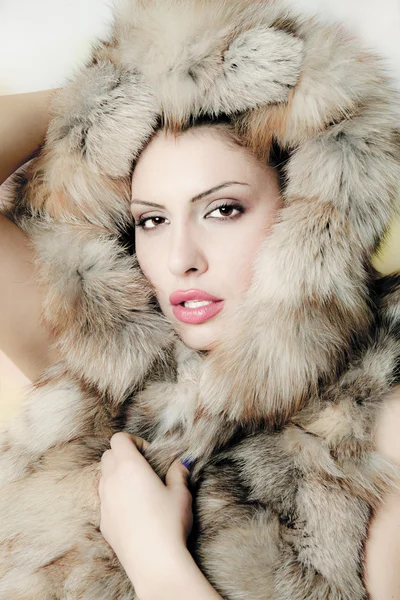 Woman beautiful fur — Stock Photo, Image