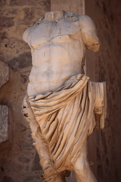 Una antigua estatua romana en Mérida, España —  Fotos de Stock