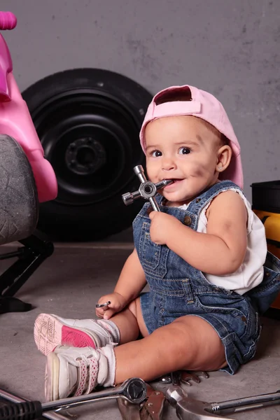 Young mechanic — Stock Photo, Image