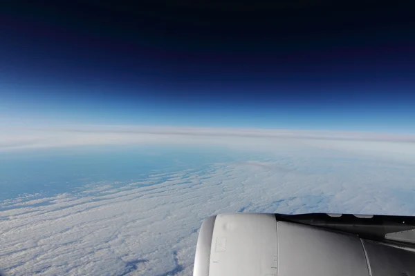Небо из самолета — стоковое фото