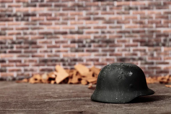 Old helmet — Stock Photo, Image