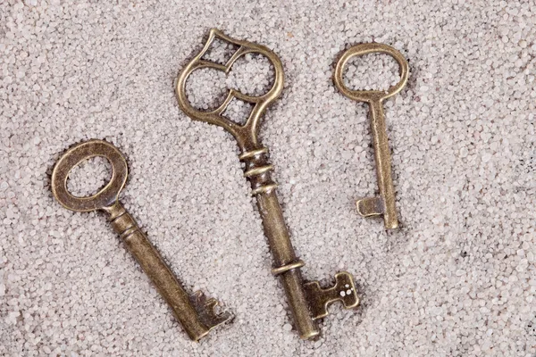 Oude sleutels — Stockfoto