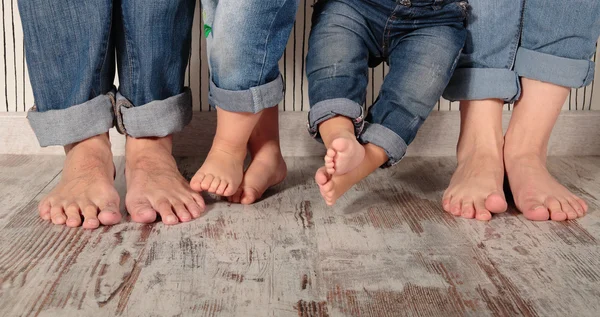 Family barefoot — Stock Photo, Image