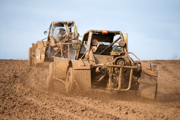 Багги-гонки
