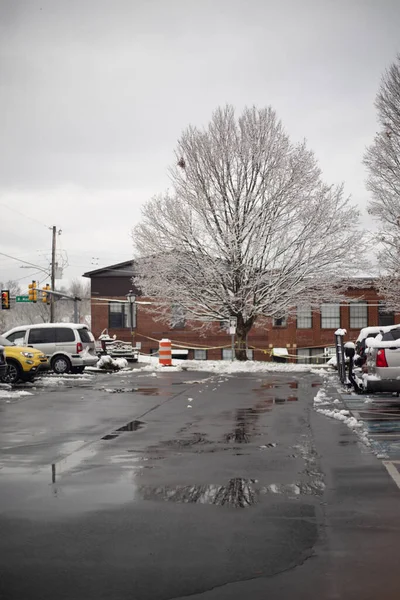 Johnson City Tennessee Stany Zjednoczone 2022 Driveway Its Snow Removed — Zdjęcie stockowe