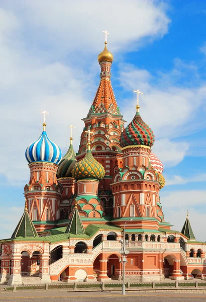 Saint Basils cathedral on Red Square in Moscow — Stock Photo, Image
