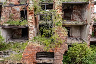 1828 'de St. Johns Katedrali' nin kalıntıları. İkinci Dünya Savaşı sırasında 1941-1943 yılları arasında kalenin savunması için bir anıt. Oreshek Kalesi. Rusya 'nın St. Petersburg yakınlarındaki Shlisselburg Kalesi. Kuruluş