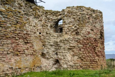 Oreshek Kalesi. Rusya 'nın St. Petersburg yakınlarındaki Shlisselburg Kalesi. 1323 'te kuruldu..