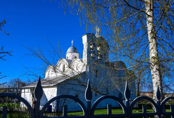 Cathedral of the Nativity of John the Forerunner. Nice view of the monastery. Milestones in history. Sunny day. — Stock Photo, Image