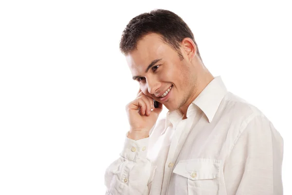 Homem sorrindo e falando no telefone isolado — Fotografia de Stock