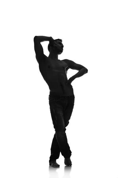 Silhouette d'un jeune homme danseur isolé — Photo