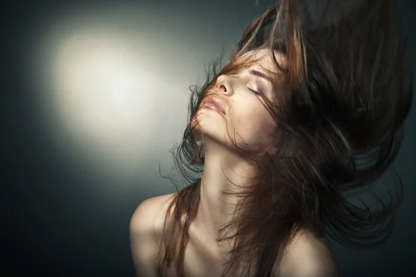 Sensual woman with beautiful long brown hairs — Stock Photo, Image