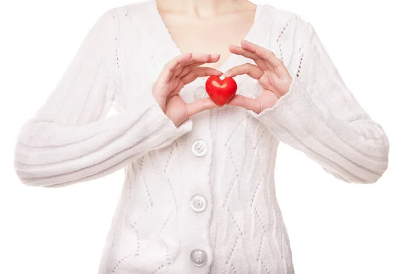 Valentim mulher segurando coração. Conceito de amor — Fotografia de Stock