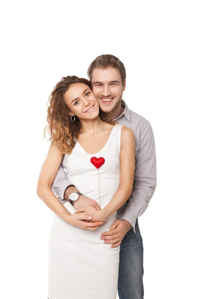 Casal segurando corações vermelhos — Fotografia de Stock