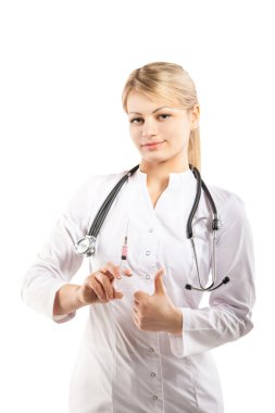 Steteskoplu doktor.