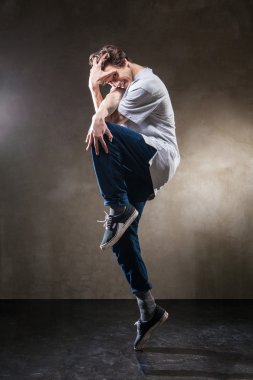 atlama ve dans hip hop dans