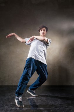 atlama ve dans hip hop dans