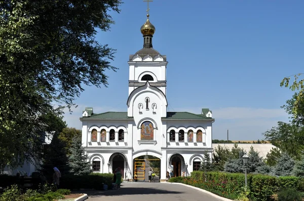Alguma igreja ortodoxa — Fotografia de Stock