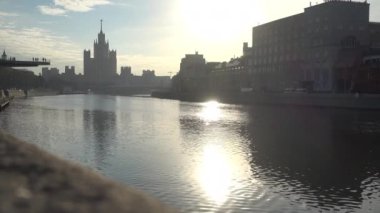 Moskvoretskaya setinden gökdelenin görüntüsü