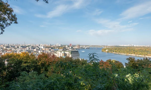 Sonbahar Güneşli Bir Günde Kiev Deki Podol Manzarası — Stok fotoğraf