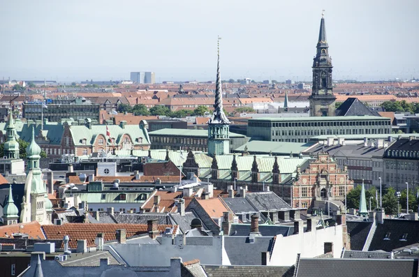 Vista sobre los tejados de Copenhague, Dinamarca — Foto de Stock