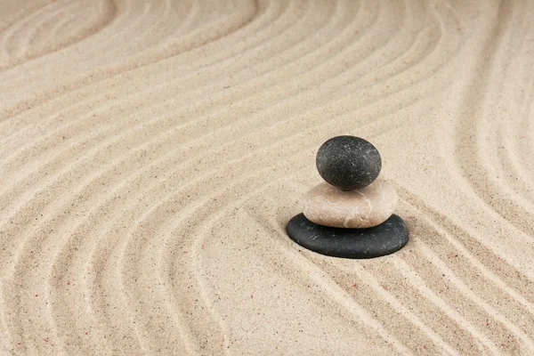 Pyramid made of stones — Stock Photo, Image