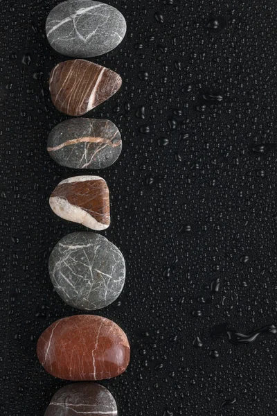 Zen πέτρες με νερό που πέφτει — Φωτογραφία Αρχείου