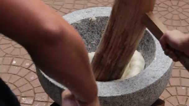 Japanese New Year Food Tradition Beating Rice Cakes Big Stone — стокове відео