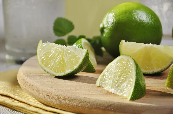 Fresh limes — Stock Photo, Image