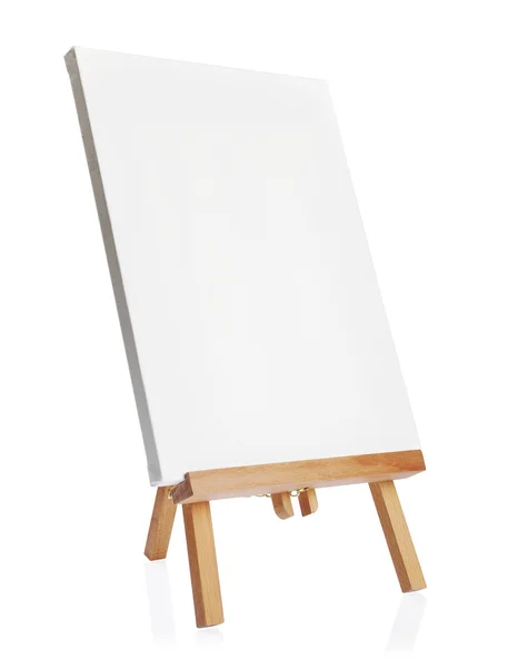 Caballete de madera con lienzo en blanco — Foto de Stock
