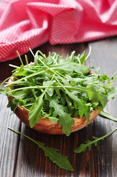 Fresh arugula leaves — Stock Photo, Image