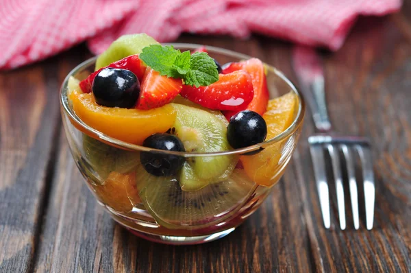 Verse fruitsalade — Stockfoto