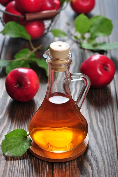 Vinagre de maçã — Fotografia de Stock