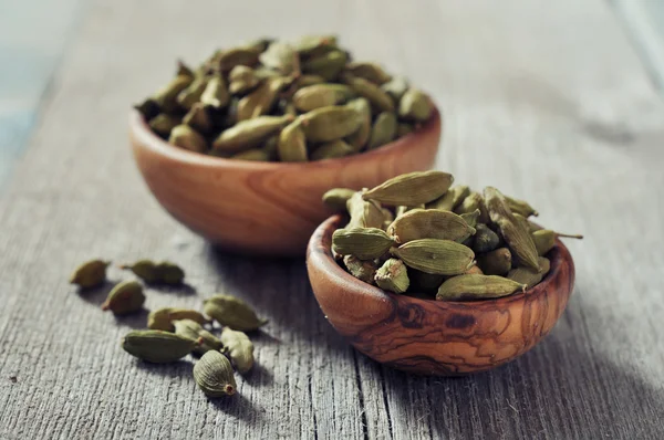 Sementes de cardamão secas — Fotografia de Stock