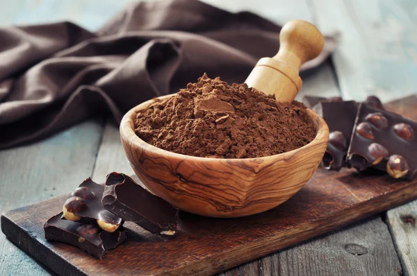 Carob powder — Stock Photo, Image