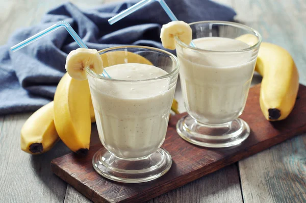 Banana smoothie — Stock Photo, Image