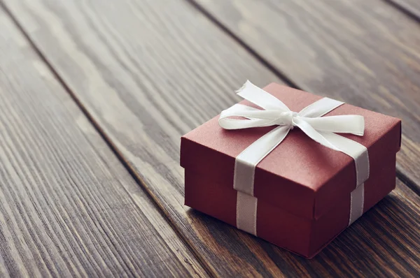 Elegant gift box — Stock Photo, Image