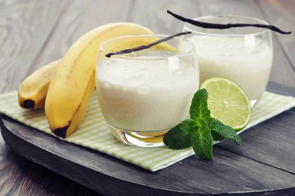 Batido de leite de banana — Fotografia de Stock