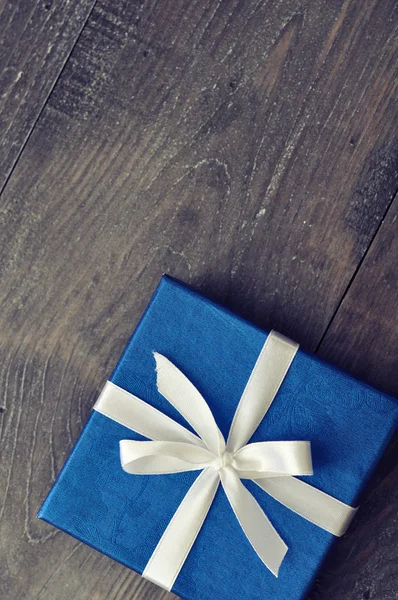 Caja de regalo elegante azul — Foto de Stock