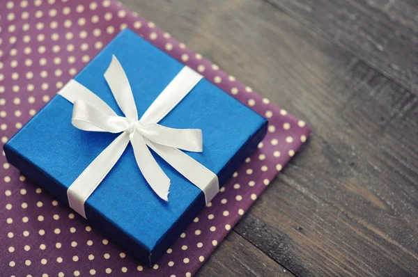 Blue elegant gift box — Stock Photo, Image