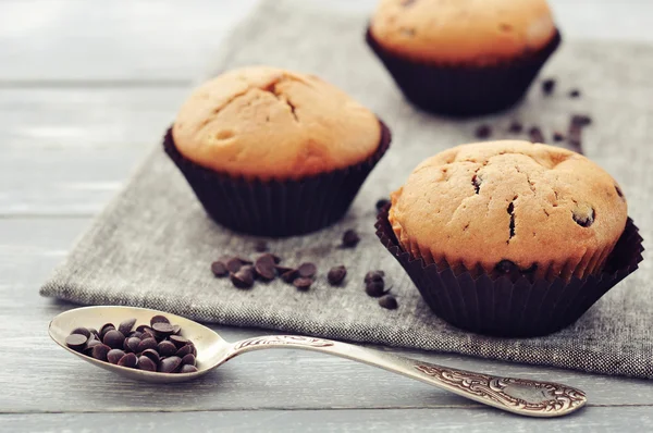 Muffins with chocolate drops — Stock Photo, Image